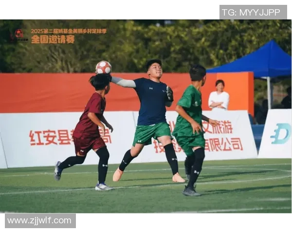 打造沉浸式足球星养成体验全面开启绿茵梦想新篇章