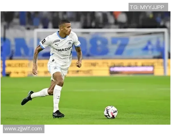 英国足坛黑人球星的崛起与影响力解析从历史到当代的文化与竞技观察