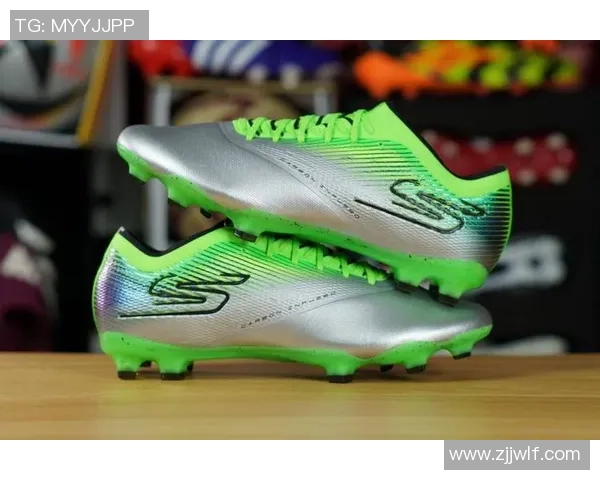 足球明星们偏爱哪些品牌和款式的足球鞋解析